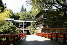 歴史を感じる旅へ 有形文化財登録の旅館　6選