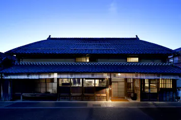 城下町全体をひとつの宿ととらえた新コンセプトホテル