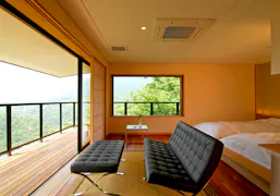 わずか8室だけの箱根のスタイリッシュな隠れ家宿