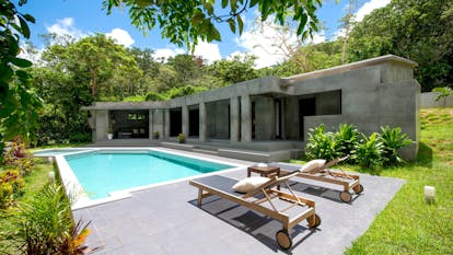 一度は泊まってみたい 沖縄の超絶ラグジュアリーリゾート 本島編 一休コンシェルジュ 一度は泊まってみたい 沖縄の超絶ラグジュアリーリゾート 本島編 一休コンシェルジュ