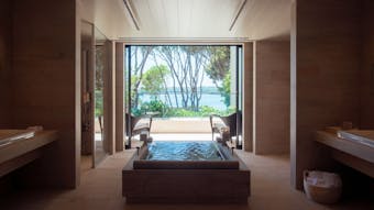 軽井沢・伊勢に話題のホテル&旅館が誕生!注目の最新宿2選
