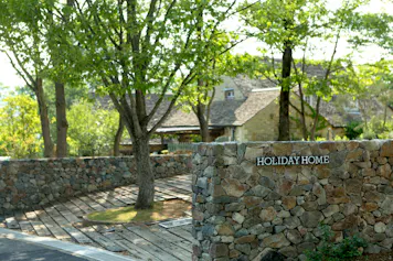 人気セレクトショップが手がける粋な隠れ家