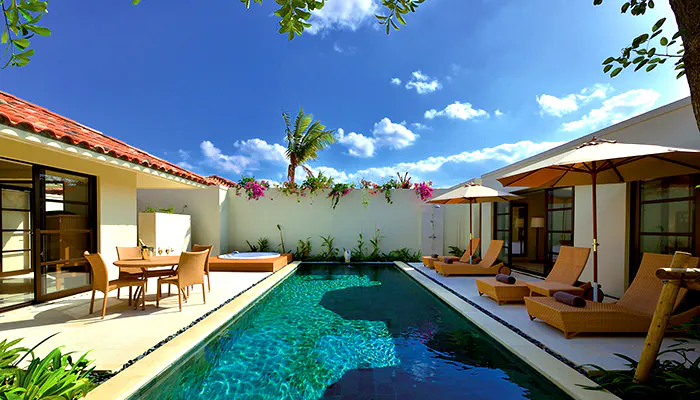 ジ ウザテラス ビーチクラブヴィラズ 南国の絶景地に建つ豪奢なヴィラ リゾートで 極上の開放とプライベート感に満ち足りる 宿泊予約は 一休 Com