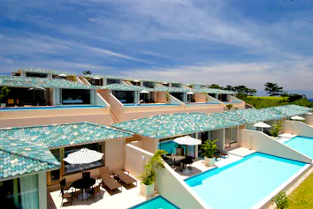 全室にプライベートプールが備えられた大人の隠れ家