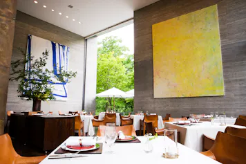 美酒と美食に酔いしれる！普段は味わえない開放感の中でワインを愉しむ宿