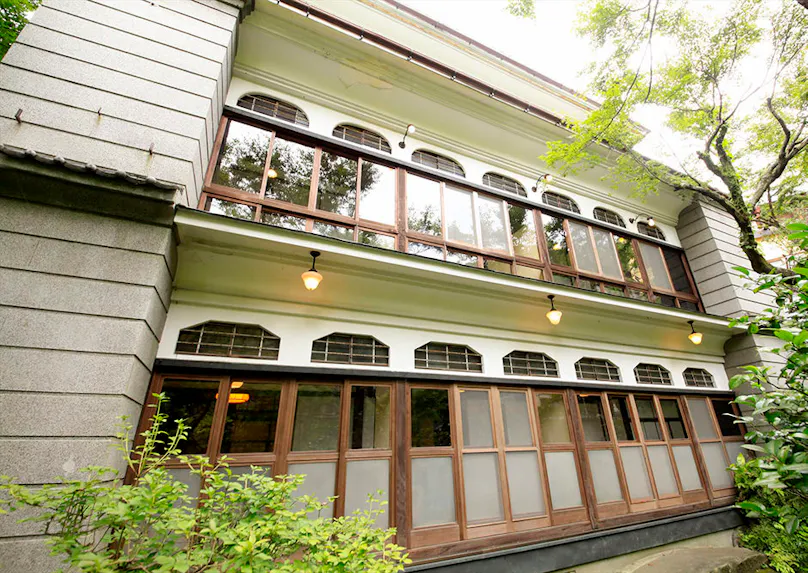 約140年の歴史を誇る、重要文化財の宿