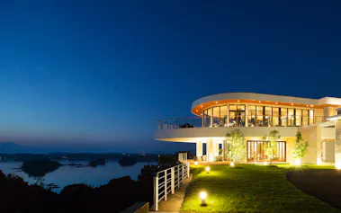 豪華客船でクルーズするような非日常を味わう