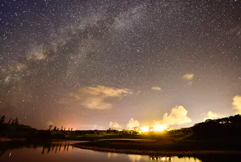星空浴を愉しむ沖縄・離島の宿3選