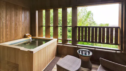 大阪から２時間、露天風呂客室がある宿4選