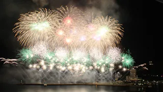 冬の花火と温泉を愉しめるおすすめ宿4選