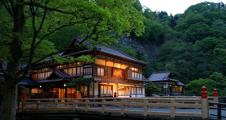 会津東山温泉 向瀧