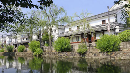 岡山の倉敷美観地区に佇む、全8室の老舗旅館