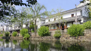 岡山の倉敷美観地区に佇む、全8室の老舗旅館