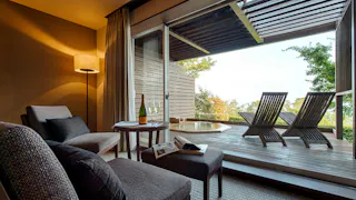 バッハの調べを格調高いもてなしに代えて