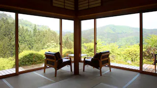 本当は教えたくない、山々に抱かれた薬湯の宿