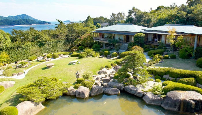 庭園の宿 石亭 宮島を眼下に日本庭園と温泉でくつろぐ贅沢 宿泊予約は 一休 Com