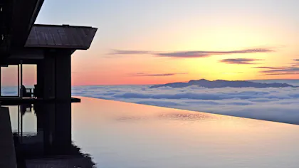 妙高高原の老舗リゾートで絶景と温泉三昧