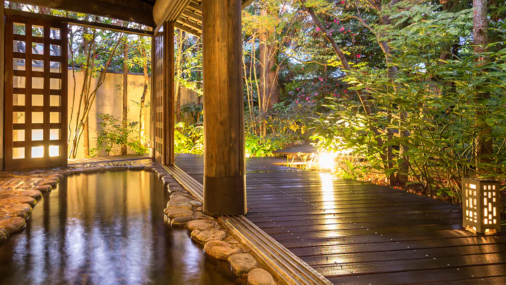 源泉掛け流しの温泉を楽しめる宿　下呂編