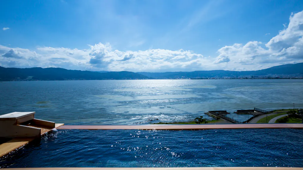 絶景インフィニティ風呂で無限の開放感に浸る宿 5選