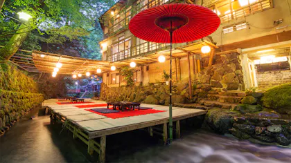 京都で夏の風物詩「川床」を楽しめる宿 5選