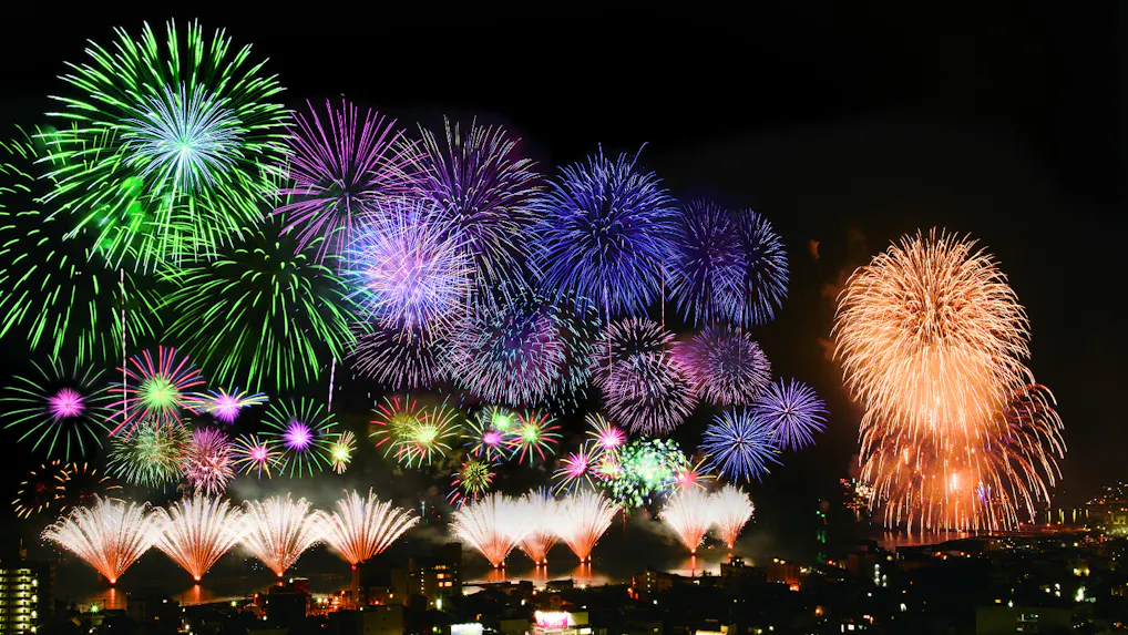 迫力満点！伊東の花火大会にアクセス抜群の宿5選