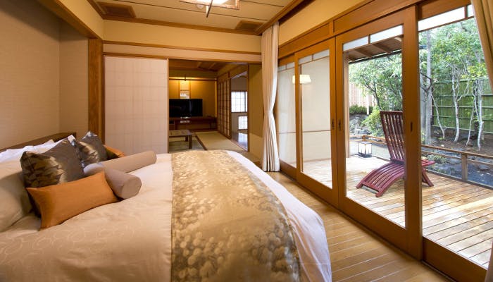 ABBA RESORTS IZU - 坐漁荘 | 和のもてなしと西洋の洗練に五感が