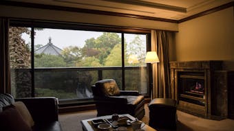 再訪を誓いたくなる立地と食と、もてなしと。