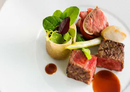 オーベルジュで絶品お肉料理を食す