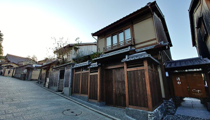 取材 人気観光地 清水寺 の麓で 京都を感じる町家暮らし 一休コンシェルジュ 取材 人気観光地 清水寺 の麓で 京都を感じる町家暮らし 一休コンシェルジュ