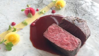 六本木の空と共に味わうバランスの優れたモダンフレンチ