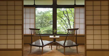 箱根の老舗宿で歴史ロマンと名湯に抱かれる