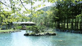 四季折々の自然を感じる北海道の和スイート