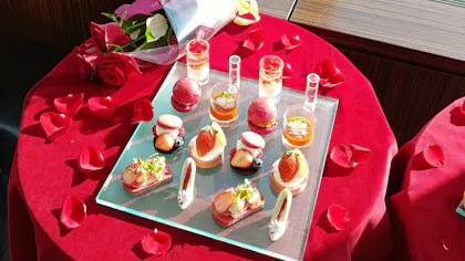 【2019年】コンラッド東京、真っ赤ないちごアフタヌーンティー