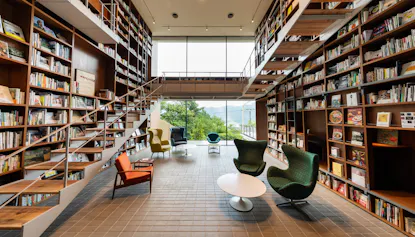 箱根で本に囲まれて過ごす、新コンセプトの温泉宿