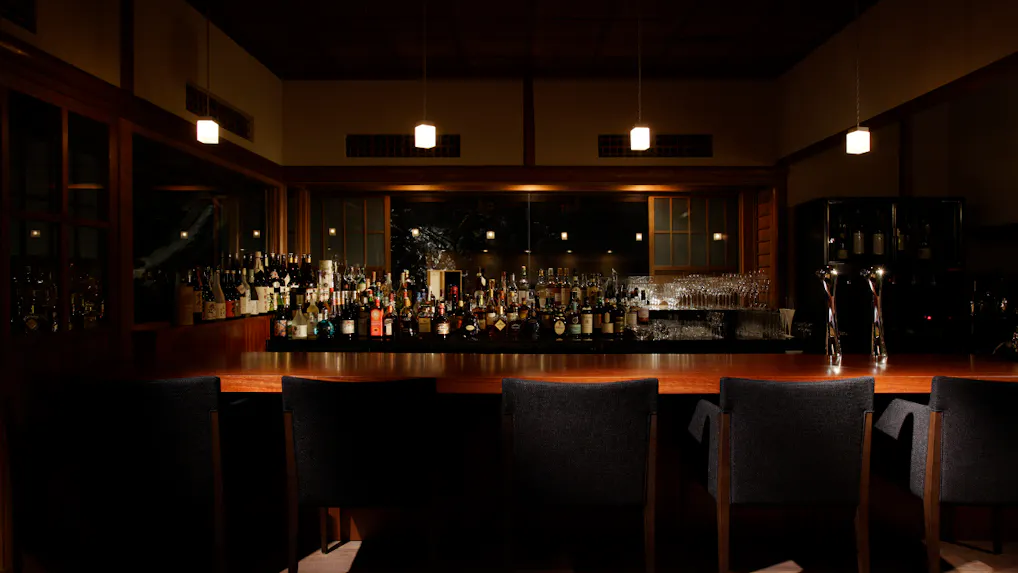 【箱根で大人を愉しむ】旅館のバータイム～「箱根　翠松園」編～