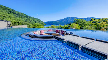 レイクビューの絶景を楽しめる湖畔の宿　東日本編