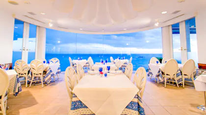 絶景と美食を満喫！海が見えるオーベルジュ4選