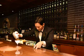 ホテルバー探訪：古き良き時代の面影に酔いしれる、伝統のカクテル