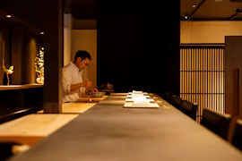 金沢の茶屋街に溶け込む1日4組限定の和風オーベルジュ