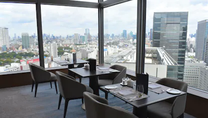 【滞在記】品川上空で大都会のスカイビューに溶け込むクラブラウンジが誕生