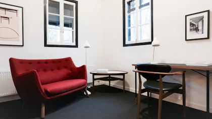 白馬の麓で「フィン・ユール」の家具に触れる贅沢ステイ