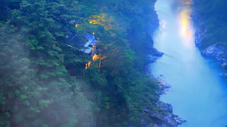 温泉で、料理で、ロケーションで、長野・天竜峡をとことん味わう宿