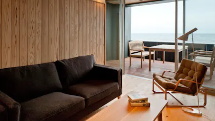 お昼の12時までゆっくり過ごせる宿　関東編