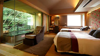 箱根湯本で10種の湯めぐりができる自家源泉の宿