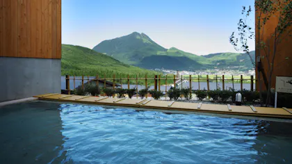 温泉女子旅で行きたい、大浴場から絶景を望む宿　大分編