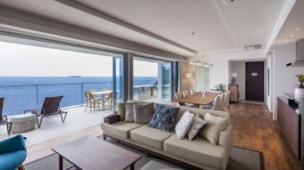 お部屋で露天風呂も内風呂も愉しめるおこもり宿 熱海編