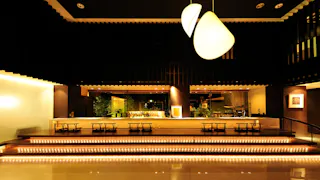 大人の愉しみ、エステやバーに癒される高級旅館　箱根編