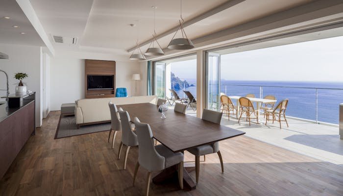 子連れで優雅な滞在が叶う熱海のラグジュアリーリゾート4選 一休コンシェルジュ 子連れで優雅な滞在が叶う熱海のラグジュアリーリゾート4選 一休コンシェルジュ