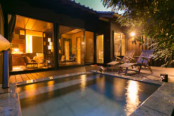 都内から車で約2時間の“離れ”がある温泉宿