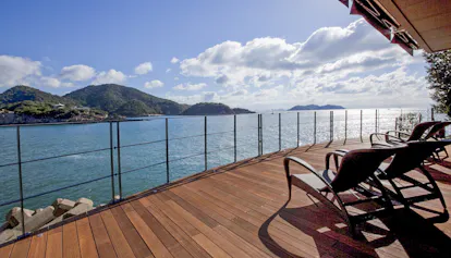 大人だけの時間を満喫できるオーシャンビューの宿6選